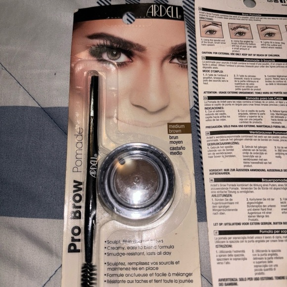 Ardell Brow Pomade with Brush, Medium Brown - Picture 2 of 5